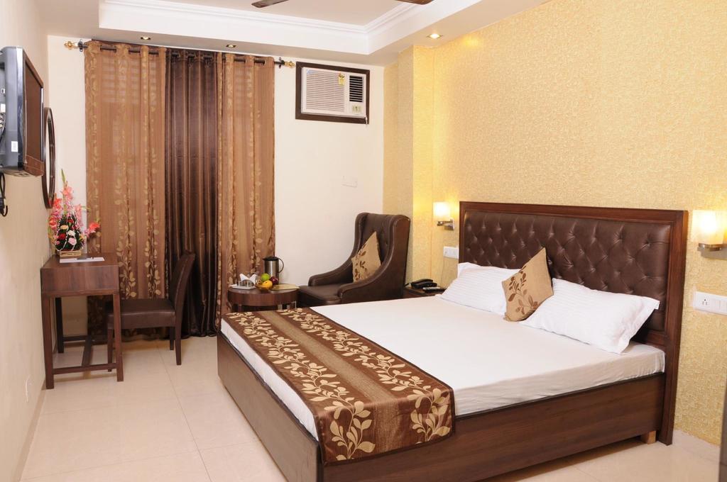 Hotel Diamond Inn Chandīgarh Eksteriør bilde